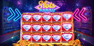 Strategi penyusunan kartu Capsa Susun dengan kombinasi optimal